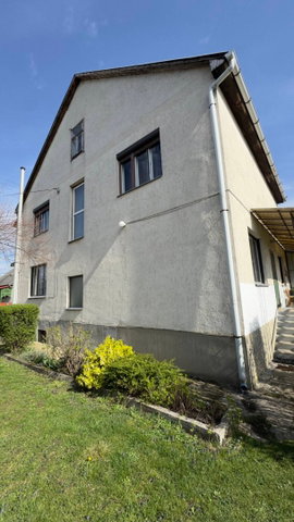 Eladó családi ház, Forrón 34.99 M Ft, 4 szobás