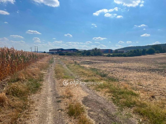 Eladó telek, Szekszárdon 35 M Ft / költözzbe.hu