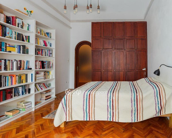 Eladó téglalakás, Budapesten, I. kerületben 129.9 M Ft