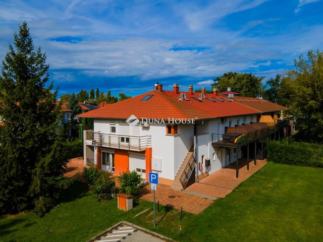 Eladó téglalakás, Zamárdiban 120 M Ft, 3 szobás