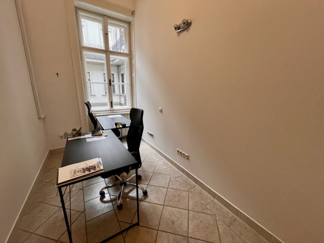 Kiadó téglalakás, albérlet, Budapesten, VI. kerületben