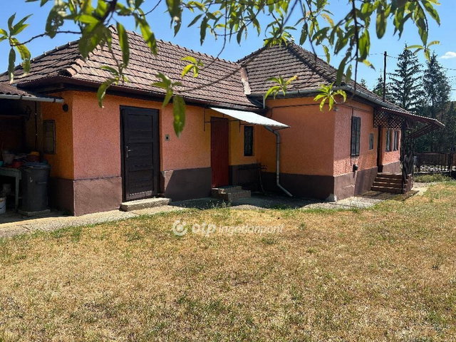 Eladó családi ház, Pétervásárán 14.1 M Ft, 2 szobás