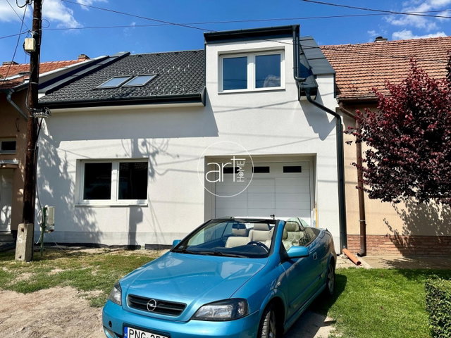 Eladó családi ház, Szegeden 139.99 M Ft, 5 szobás