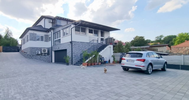 Eladó családi ház, Bicskén 185 M Ft, 4 szobás