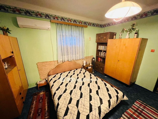 Eladó családi ház, Szihalmon 36.5 M Ft, 5 szobás