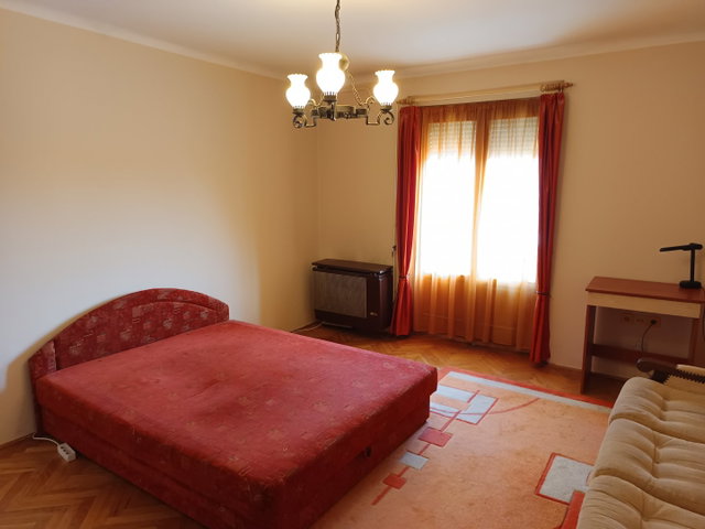 Eladó téglalakás, Pécsett, István utcában 26.7 M Ft, 1 szobás