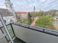 Eladó téglalakás, Hódmezővásárhelyen, Kossuth téren 33.9 M Ft
