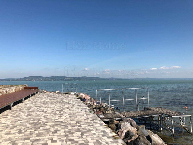 Eladó telek, Balatonbogláron 340 M Ft / költözzbe.hu