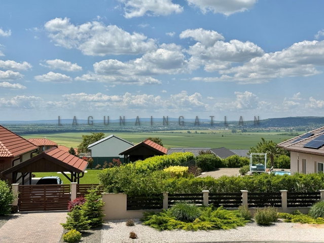 Eladó telek, Budajenőn 69 M Ft, 5 szobás / költözzbe.hu