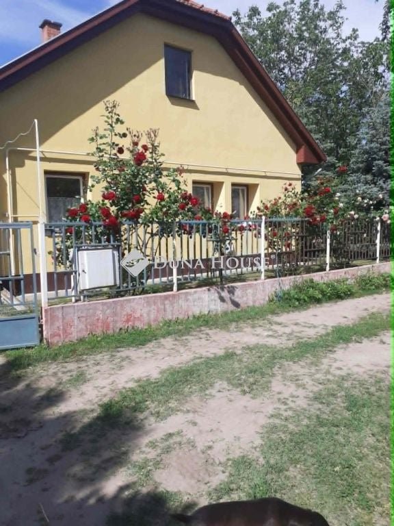 3 bed · 73m² · 82.000.000 ft