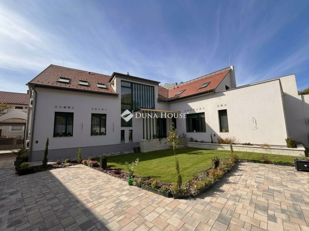 Lakás · 3 hálószoba · 86 m² · 120.000.000 Ft