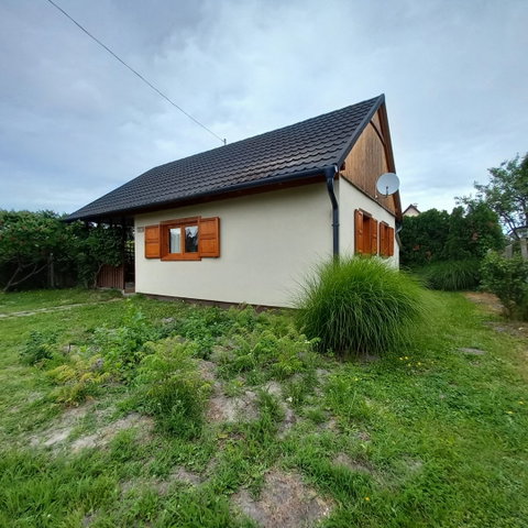 Eladó nyaraló, Balatonmáriafürdőn 45.9 M Ft, 3+1 szobás