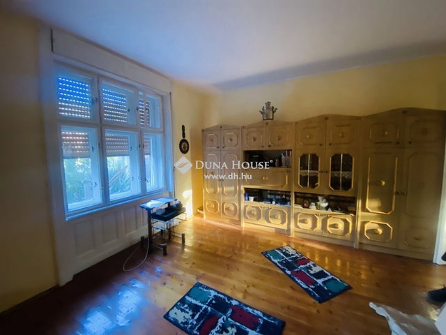 Eladó családi ház, Tolnán 29.9 M Ft, 3 szobás