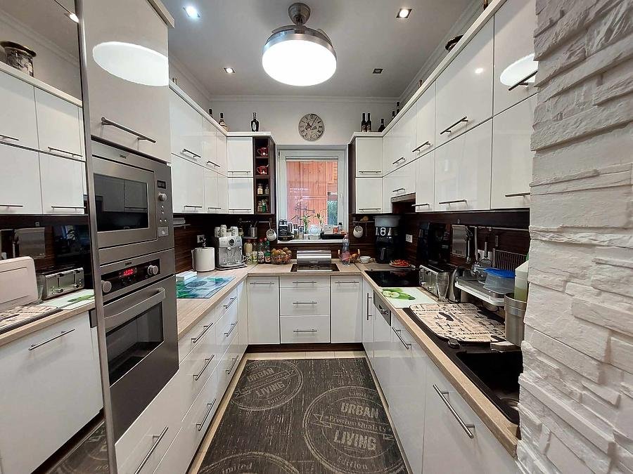 3 bed · 114m² · 113.500.000 ft