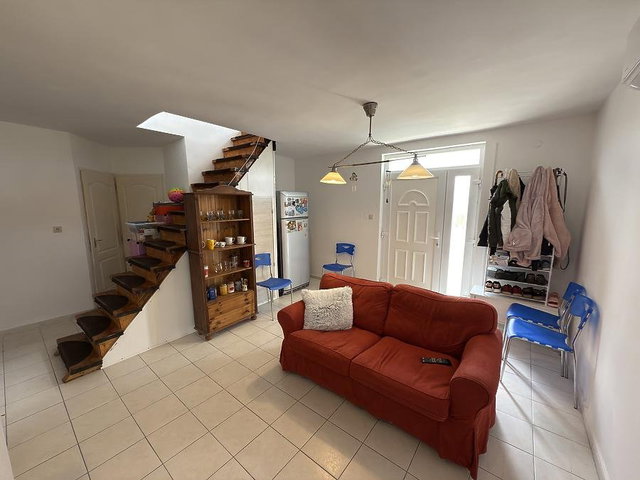 Eladó családi ház, Szentendrén 119.9 M Ft, 4 szobás
