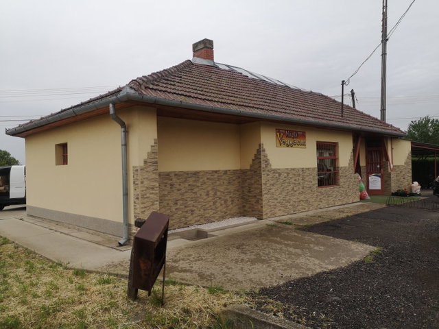 Eladó üzlethelyiség, Kötegyánon, Vasút utcában 14.9 M Ft