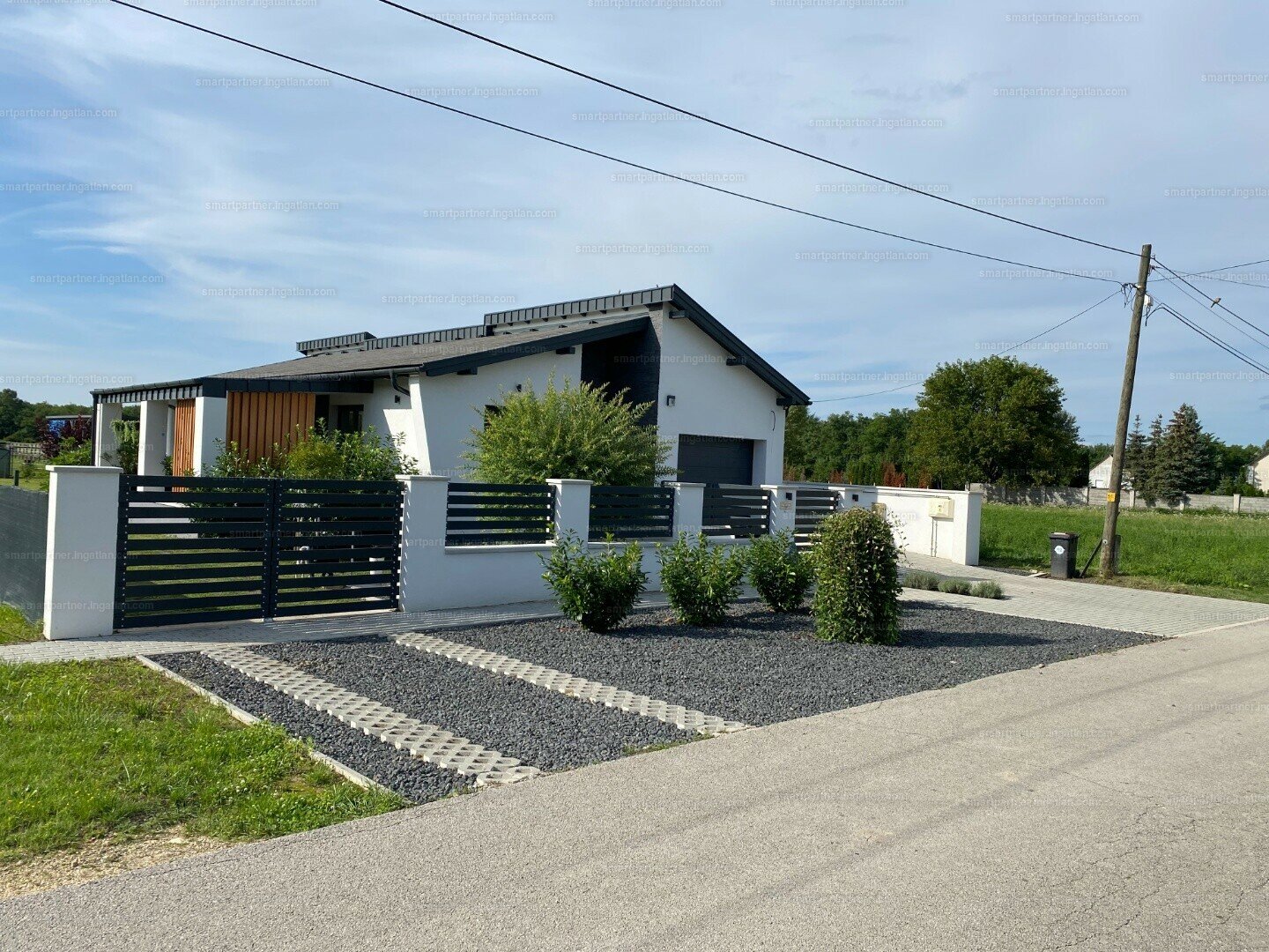 3 bed · 127m² · 99.000.000 ft