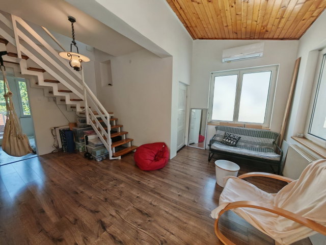 Eladó családi ház, Kesztölcön, Kígyó utcában 72 M Ft