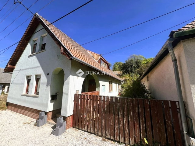 Eladó családi ház, Leányváron 86 M Ft, 4 szobás