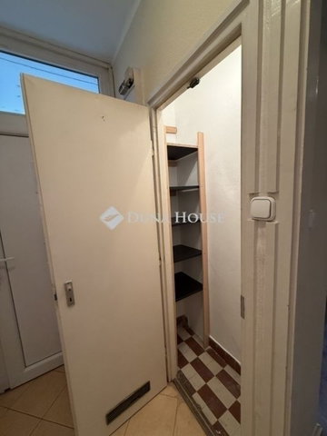 Eladó téglalakás, Budapesten, IV. kerületben 68 M Ft, 3 szobás