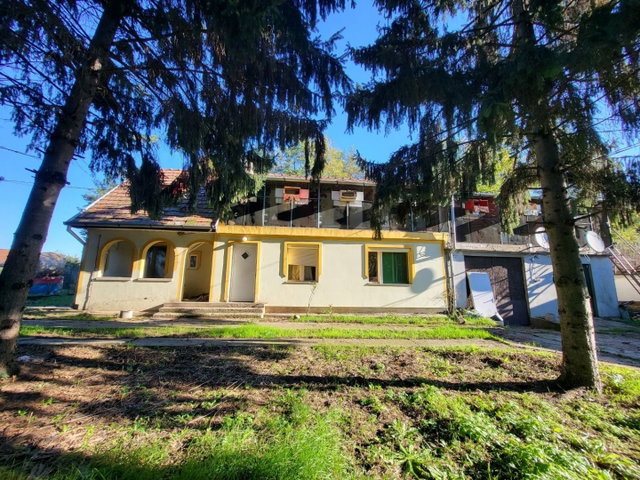 Eladó mezogazdasagi ingatlan, Nemesbikken 63.9 M Ft, 4 szobás
