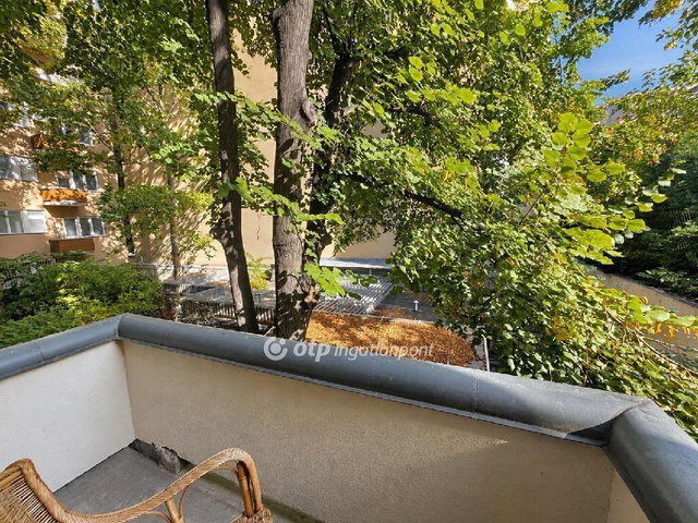 Eladó téglalakás, Budapesten, VIII. kerületben 67.9 M Ft