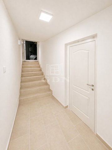Eladó téglalakás, Budapesten, X. kerületben 35 M Ft, 2 szobás