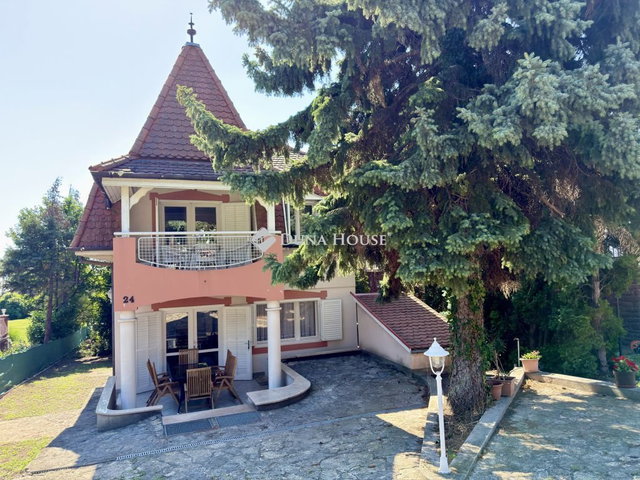 Eladó nyaraló, Balatonalmádiban 285 M Ft, 4 szobás
