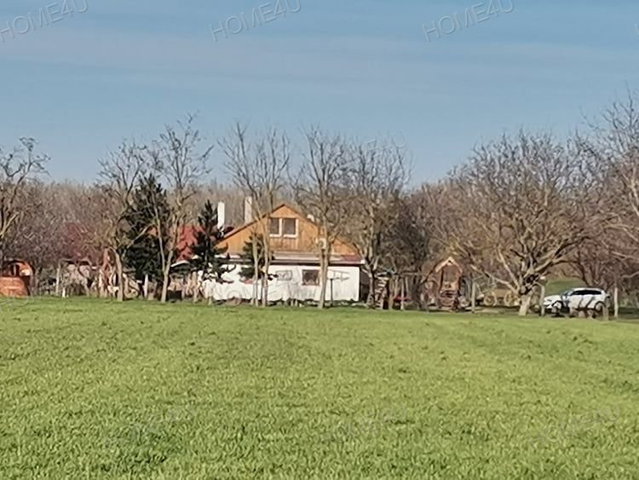 Eladó mezogazdasagi ingatlan, Szolnokon 290 M Ft
