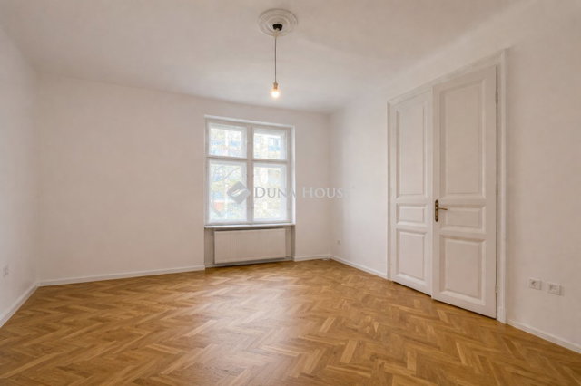 Eladó téglalakás, Budapesten, IX. kerületben 89.5 M Ft, 2 szobás