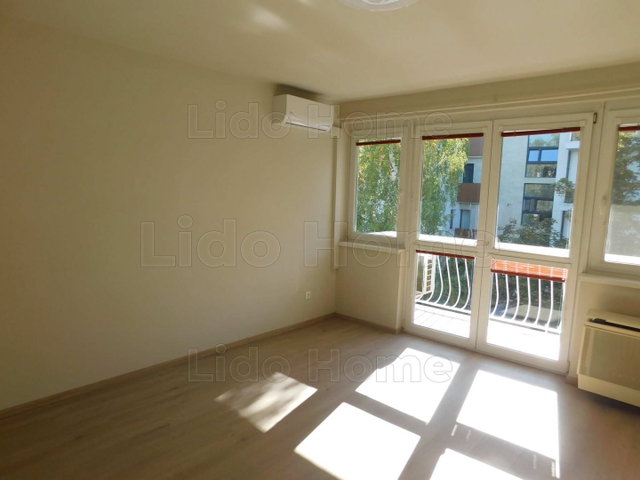 Kiadó téglalakás, albérlet, Siófokon 200 E Ft / hó, 2 szobás