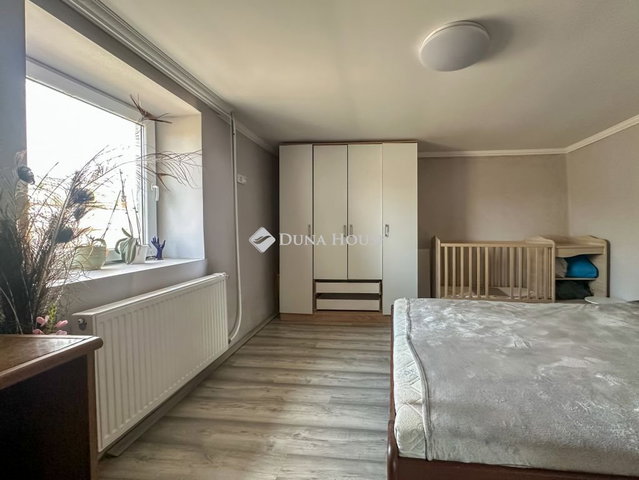 Eladó családi ház, Sükösdön 15 M Ft, 3 szobás
