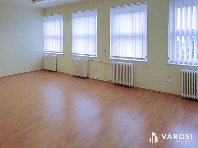 Eladó iroda, Budapesten, X. kerületben 659 M Ft