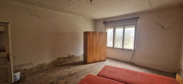 Eladó családi ház, Felsőmocsoládon 8.5 M Ft, 3 szobás