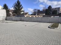 Eladó garázs, Komáromban, Klapka György úton 2 M Ft