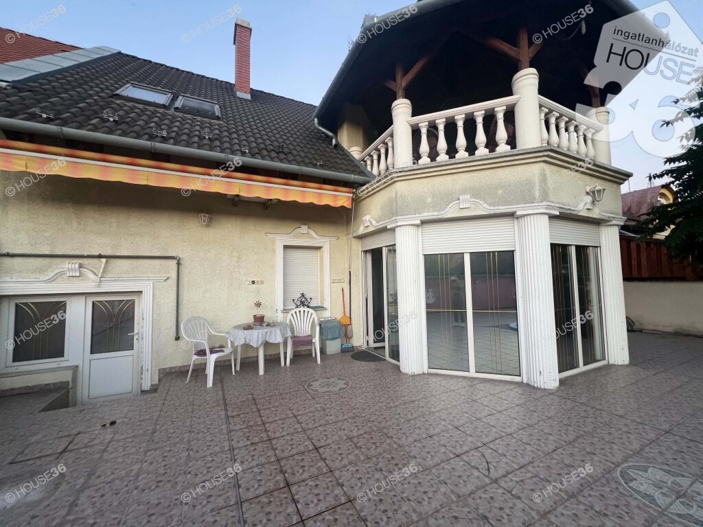 Családi ház · 5 hálószoba · 214 m² · 146.000.000 Ft