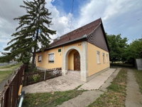Eladó családi ház, Csökmőn 32.99 M Ft, 3 szobás