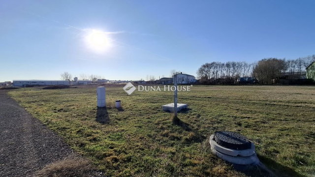 Eladó telek, Szolnokon, Thököly úton 51 M Ft