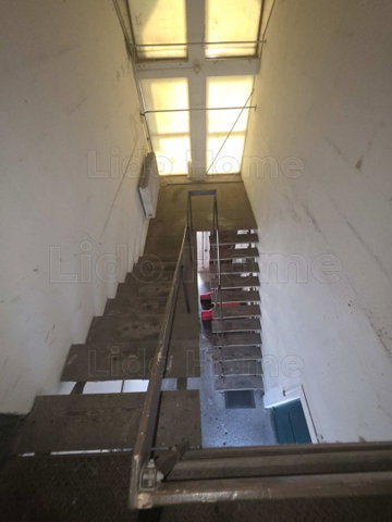 Eladó ipari ingatlan, Székesfehérvárott 69.9 M Ft