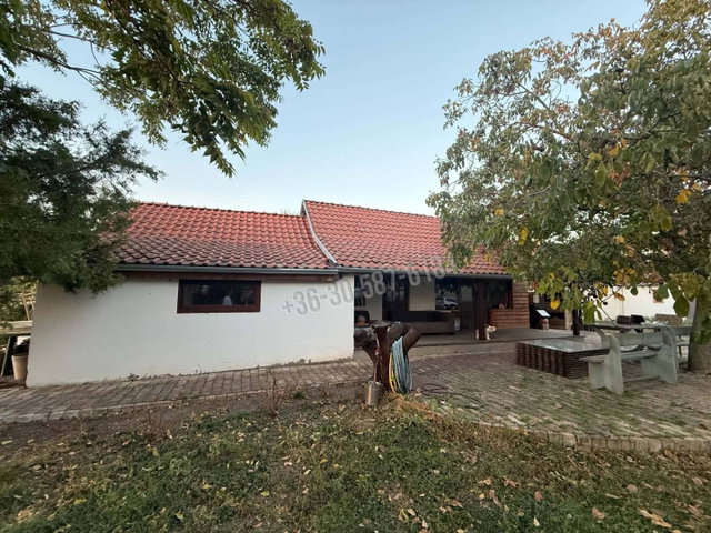 Eladó családi ház, Püspökladányban 61 M Ft, 2+1 szobás