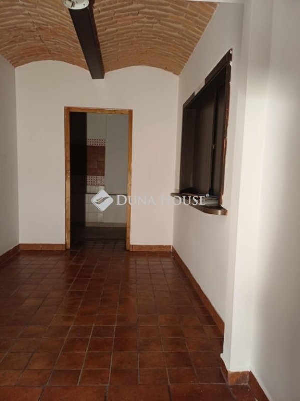 67m² · 10.764.000 ft