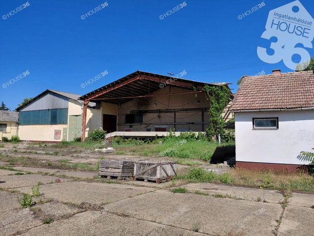 Eladó ipari ingatlan, Jánoshalmán 350 M Ft / költözzbe.hu