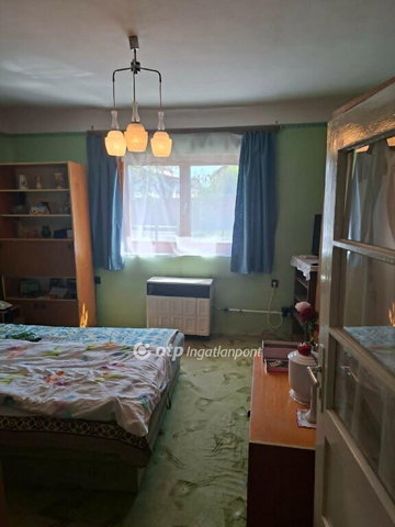 Eladó családi ház, Vámospércsen 32.5 M Ft, 2 szobás