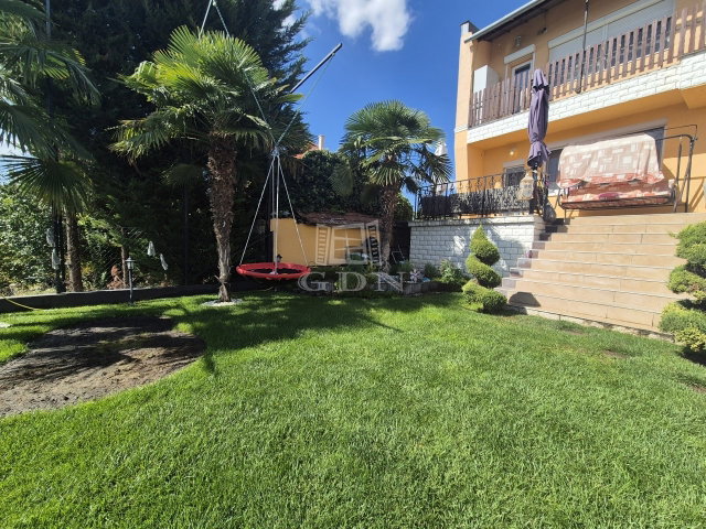 Eladó családi ház, Ecseren 155 M Ft, 4+1 szobás
