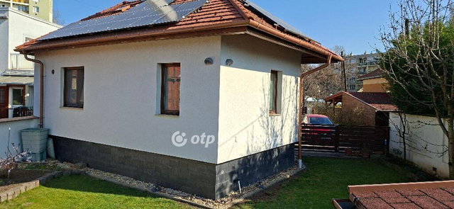 Eladó családi ház, Egerben 163 M Ft, 3+1 szobás