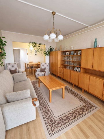 Eladó panellakás, Székesfehérvárott 61 M Ft, 3 szobás