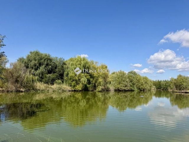 Eladó telek, Tápiószelén, Szolnoki úton 165 M Ft