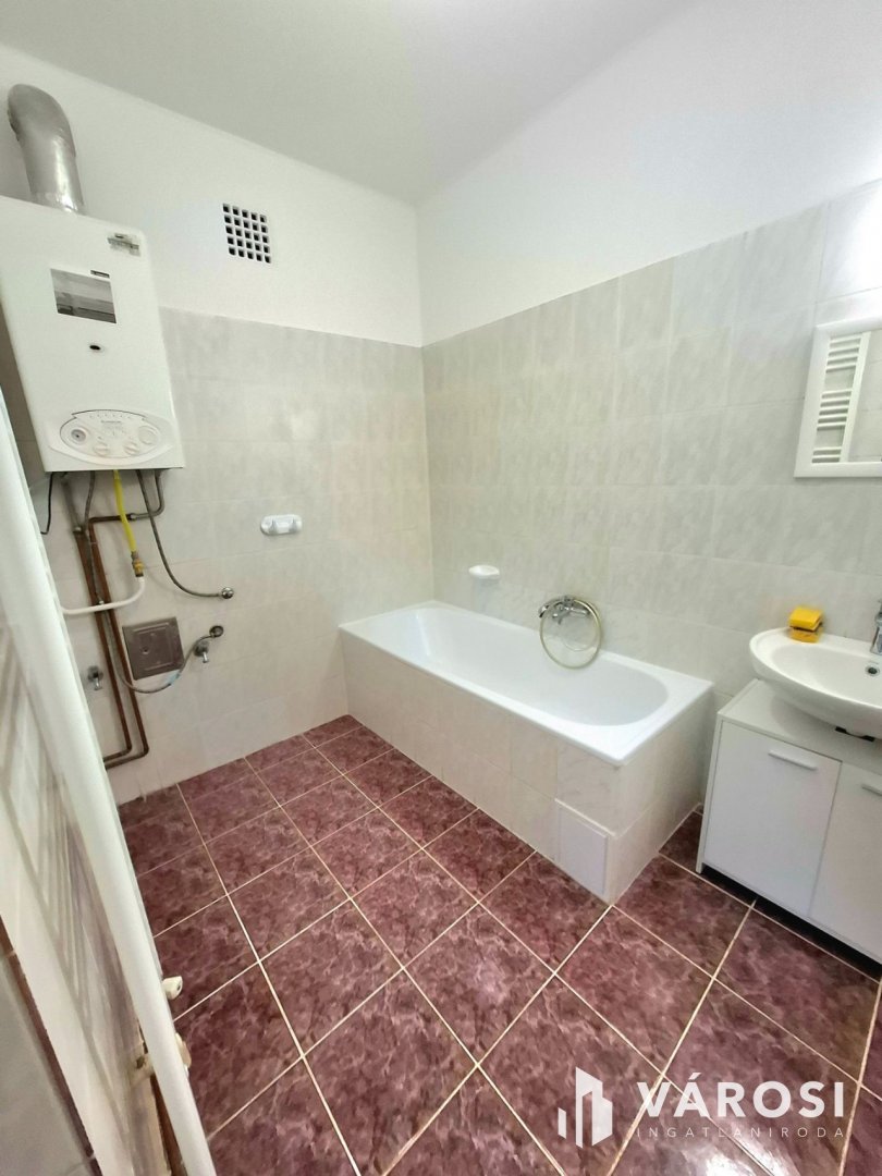 2 bed · 65m² · 63.700.000 ft