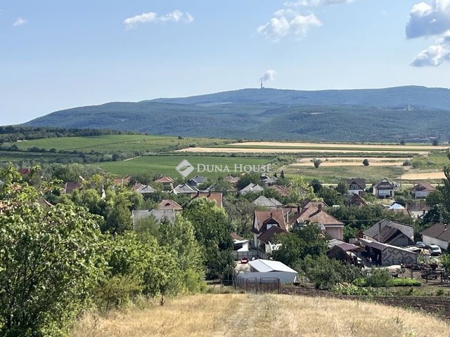 Eladó családi ház, Gyöngyösorosziban 30.5 M Ft, 1 szobás