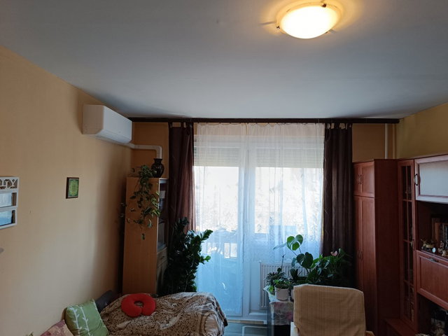 Eladó panellakás, Budapesten, X. kerületben, Mádi utcában